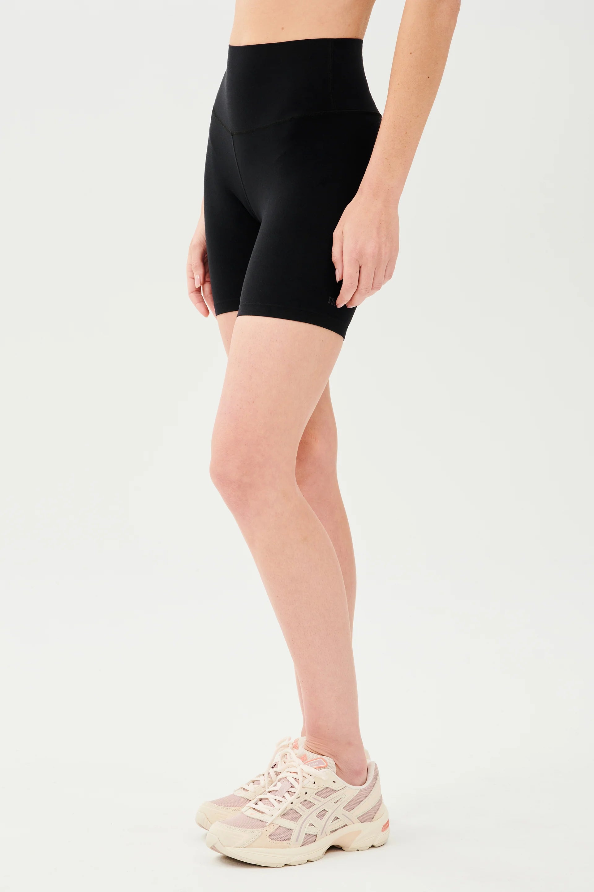 Airweight High Waist Short