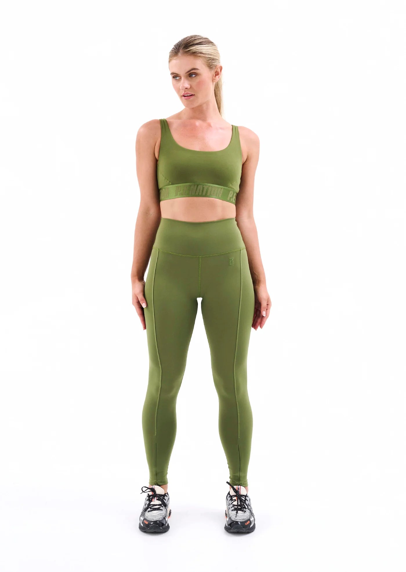 Amplify Legging